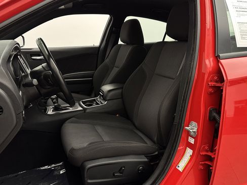 Used 2022 Dodge Charger SXT image 13