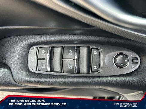 Used 2015 INFINITI Q50 Premium RWD image 12