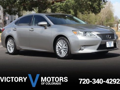 Used 2015 Lexus ES 350 w/ Luxury Package image 1