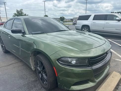 Used 2023 Dodge Charger SXT w/ Blacktop Package AWD/4WD image 3