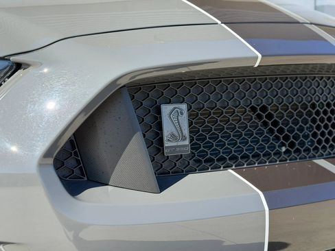 Used 2018 Ford Mustang Shelby GT350 w/ Electronics Package RWD image 34