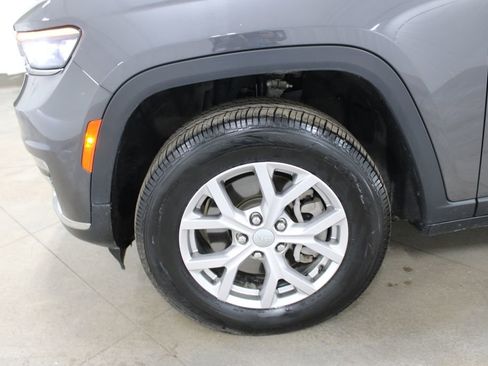 Used 2021 Jeep Grand Cherokee L Limited image 35