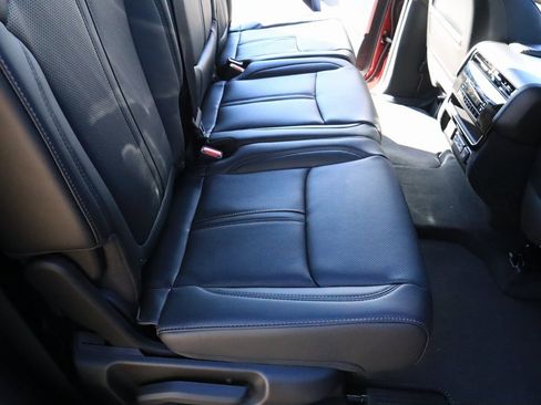 New 2025 Jeep Wagoneer Base w/ Premium Group I image 15