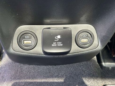 Used 2023 Hyundai Santa Fe Calligraphy AWD/4WD image 14