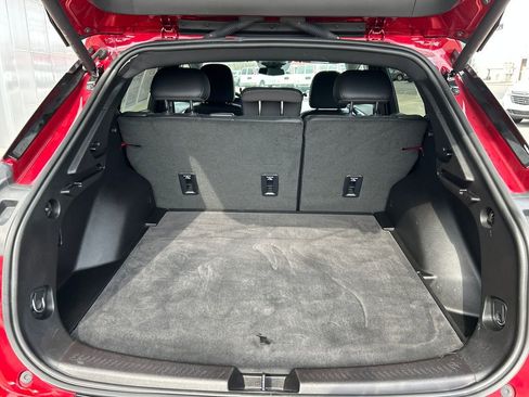 Used 2025 Chevrolet Equinox EV LT w/ Convenience Package image 24