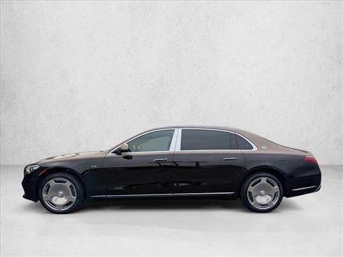 Certified 2025 Mercedes-Benz Maybach S 680 4MATIC image 12