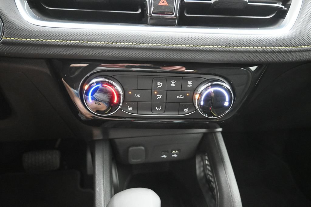 New 2026 Chevrolet TrailBlazer ACTIV w/ Driver Confidence Package FWD image 17