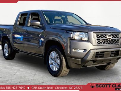 Used 2023 Nissan Frontier SV w/ SV Convenience Package