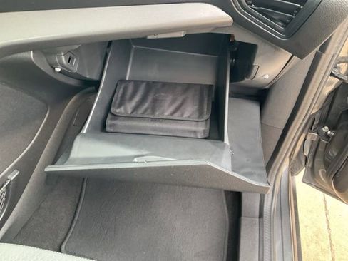 Used 2017 Ford C-MAX SE image 31