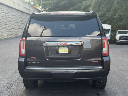 Used 2017 GMC Yukon Denali w/ Open Road Package RWD image 7