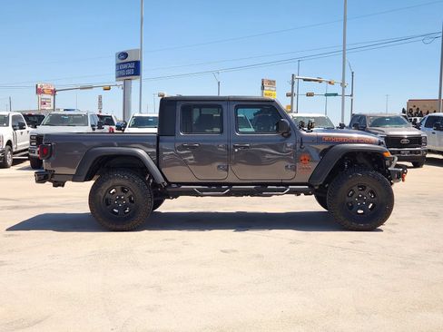 Used 2022 Jeep Gladiator Mojave AWD/4WD image 7