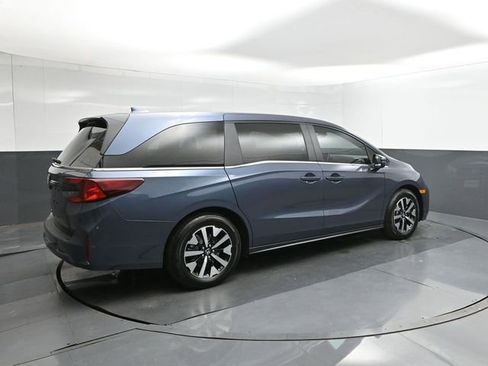 New 2026 Honda Odyssey EX-L image 8