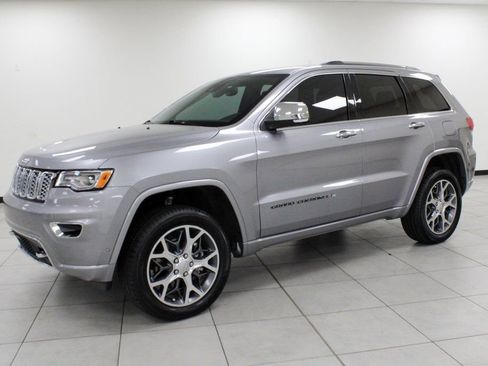 Used 2021 Jeep Grand Cherokee Overland image 14