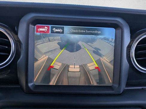 Used 2021 Jeep Wrangler Unlimited Rubicon image 14