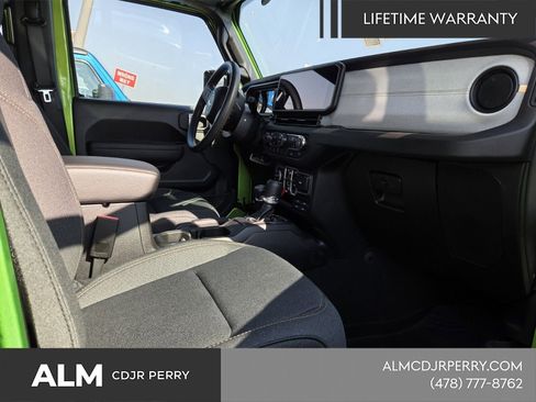 New 2026 Jeep Gladiator Sport AWD/4WD image 19