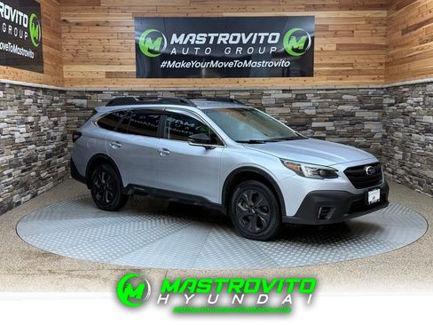 Used 2022 Subaru Outback Onyx Edition XT image 1