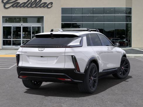 New 2025 Cadillac Lyriq Sport image 4