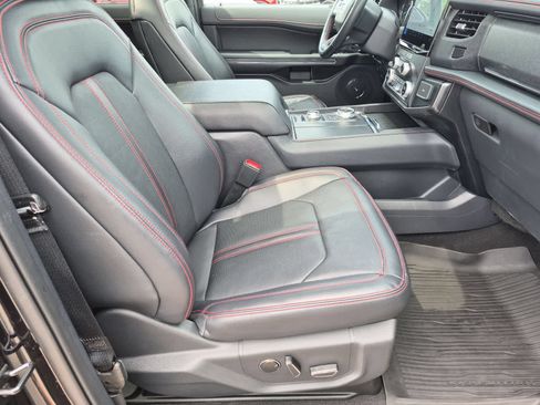Used 2023 Ford Expedition Limited AWD/4WD image 23