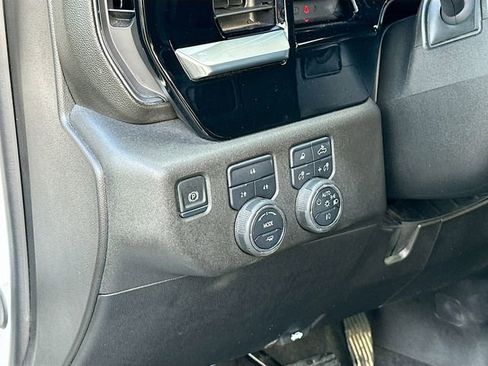 Used 2025 Chevrolet Silverado 2500 LT w/ Safety Package image 10