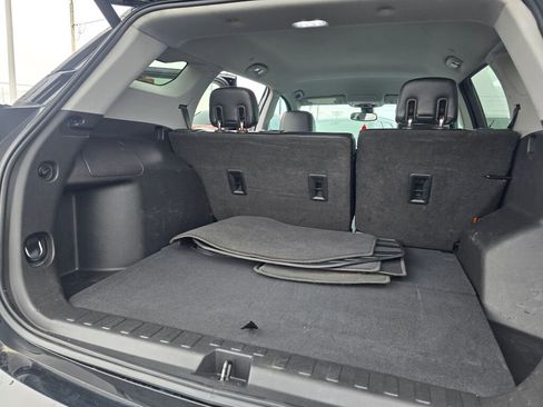 Used 2020 GMC Terrain SLT w/ Preferred Package image 19