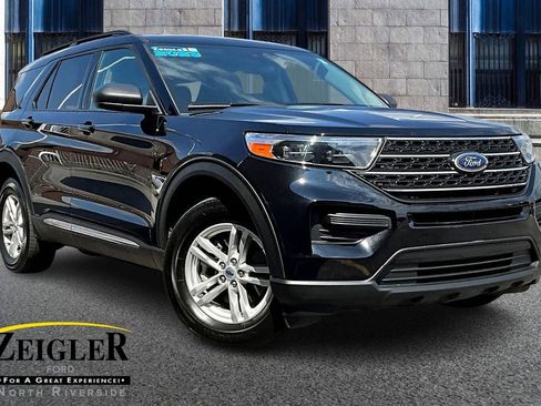 Certified 2023 Ford Explorer XLT w/ Class IV Trailer Tow Package image 1