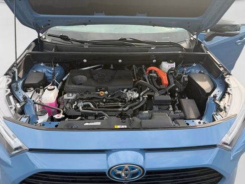 Used 2022 Toyota RAV4 XSE AWD/4WD image 32