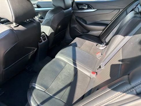 Used 2023 Nissan Maxima SV w/ Floor Mat Group FWD image 17