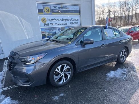 Used 2025 Subaru Legacy Premium image 1