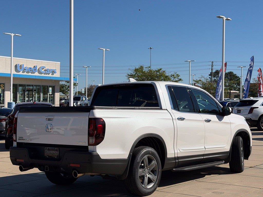 Used 2023 Honda Ridgeline RTL-E image 3