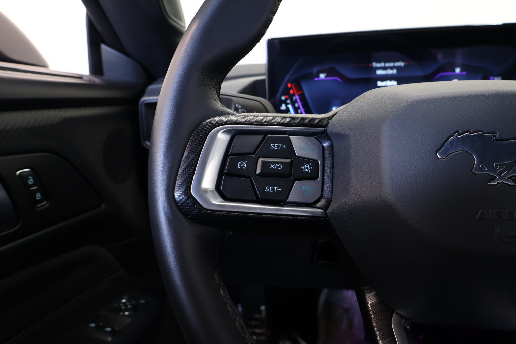 Used 2025 Ford Mustang GT RWD image 20