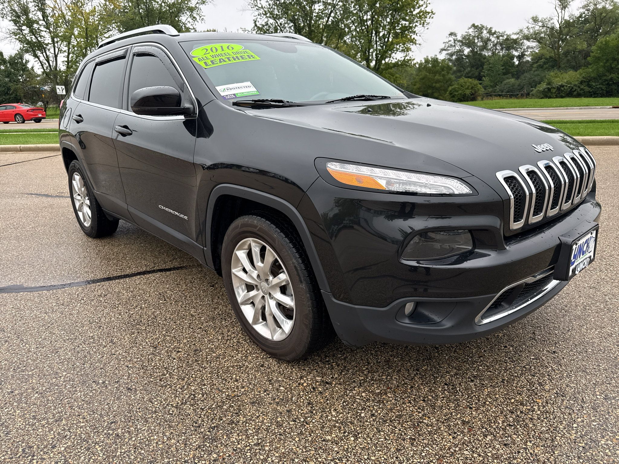 Used 2016 Jeep Cherokee Limited AWD/4WD image 8