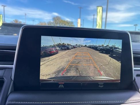 Used 2023 GMC Yukon SLT image 22