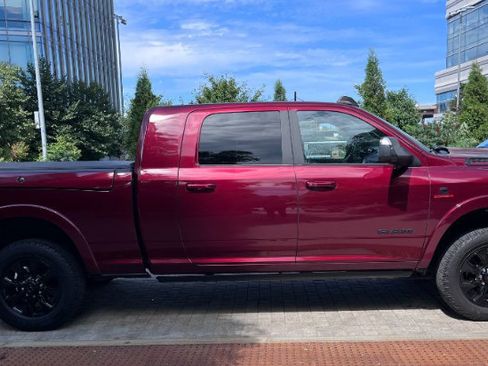 Used 2022 RAM 3500 Limited AWD/4WD image 6