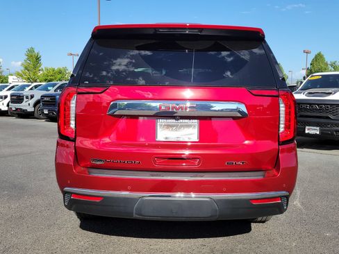 Certified 2023 GMC Yukon SLT AWD/4WD image 11