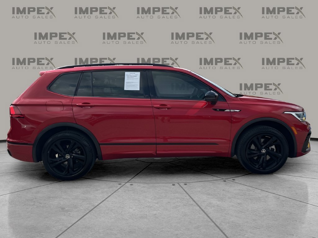 Used 2024 Volkswagen Tiguan SE R-Line AWD/4WD image 6