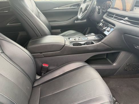 Used 2023 INFINITI QX60 Luxe w/ Performance Audio Package image 29