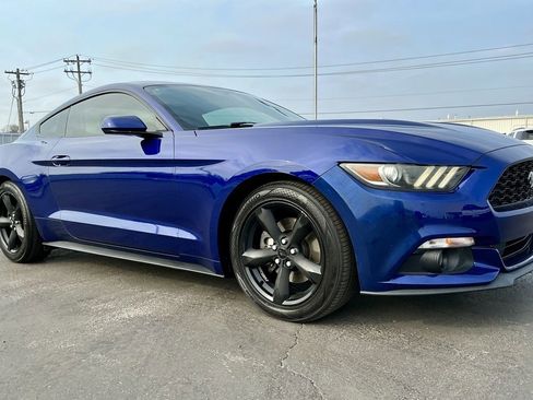 Used 2015 Ford Mustang Coupe w/ Equipment Group 051A image 6