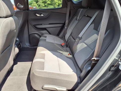 Used 2025 Chevrolet Blazer LT AWD/4WD image 9