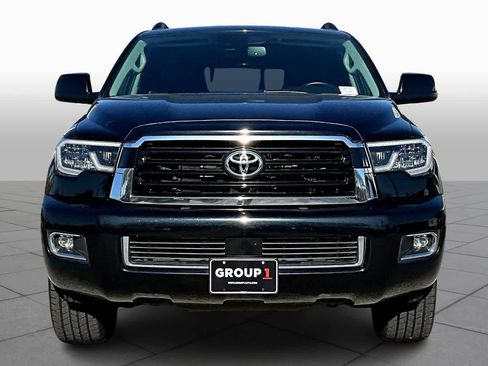 Used 2019 Toyota Sequoia TRD Sport image 3