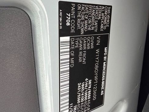 Used 2023 Mercedes-Benz Sprinter 1500 image 25