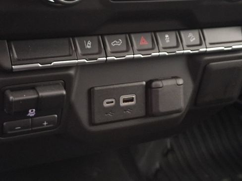 Used 2024 Chevrolet Silverado 3500 W/T AWD/4WD image 23