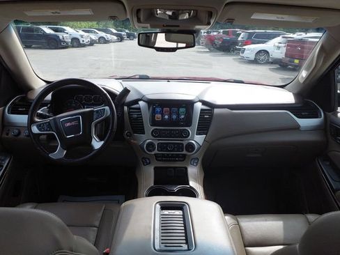 Used 2017 GMC Yukon SLT w/ Open Road Package AWD/4WD image 21