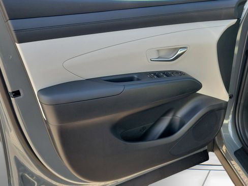 New 2026 Hyundai Tucson SEL image 18