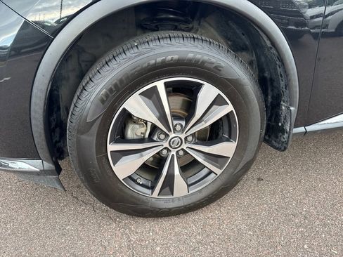 Used 2019 Nissan Murano S image 17