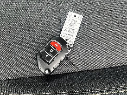 Used 2025 Jeep Gladiator Sport AWD/4WD image 43