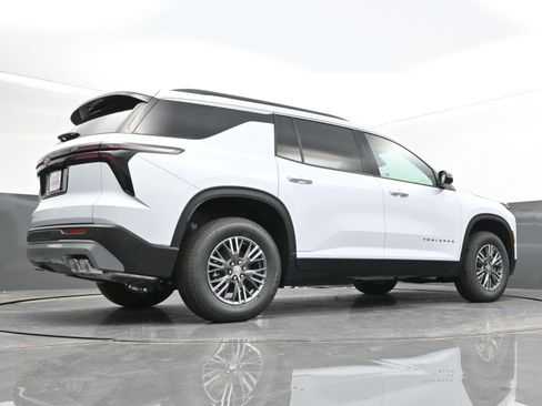 New 2026 Chevrolet Traverse LT AWD/4WD image 43