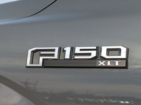 Used 2018 Ford F150 XLT w/ Equipment Group 302A Luxury image 12