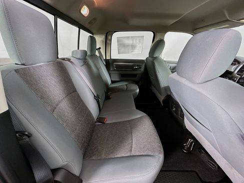 Used 2019 RAM 1500 Big Horn image 33