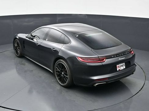 Used 2020 Porsche Panamera 4 AWD/4WD image 40
