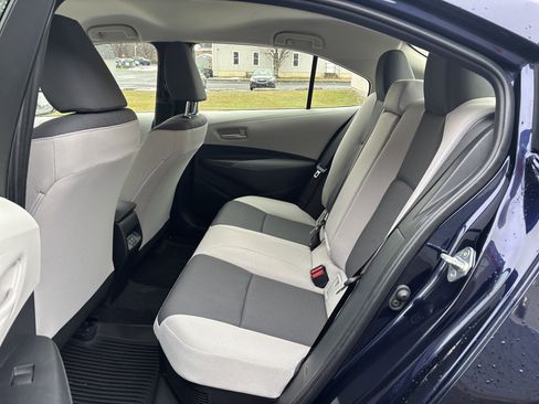 Used 2024 Toyota Corolla LE image 14